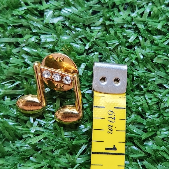 Music Note Pin - Picture 2 of 4